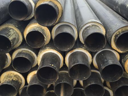 供熱(rè)用(yòng)聚氨酯發泡保溫管道(dào)